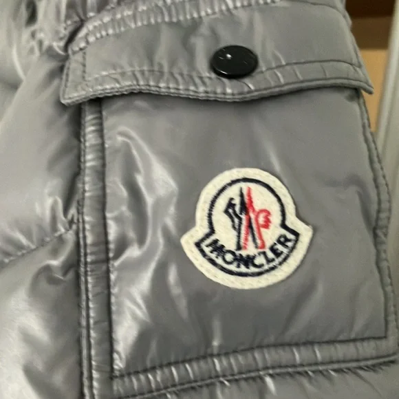 Moncler long puffer in gray. Size 12. Worn less than 5 times.